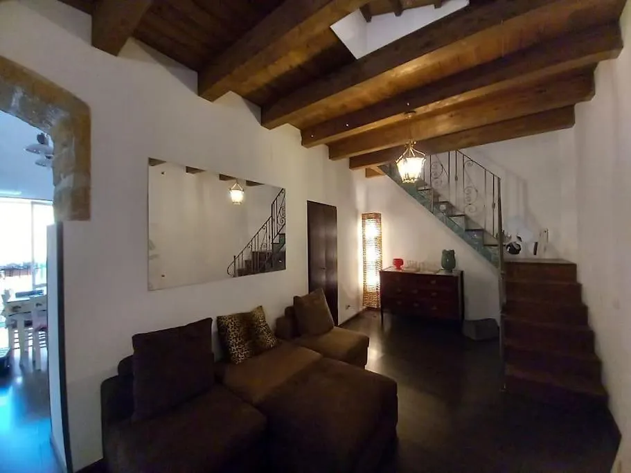 Apartment Casa Bosco A Ballaro Palermo Italy